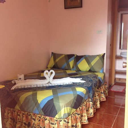 Lagrosa Backpackers Hotell Coron Exteriör bild