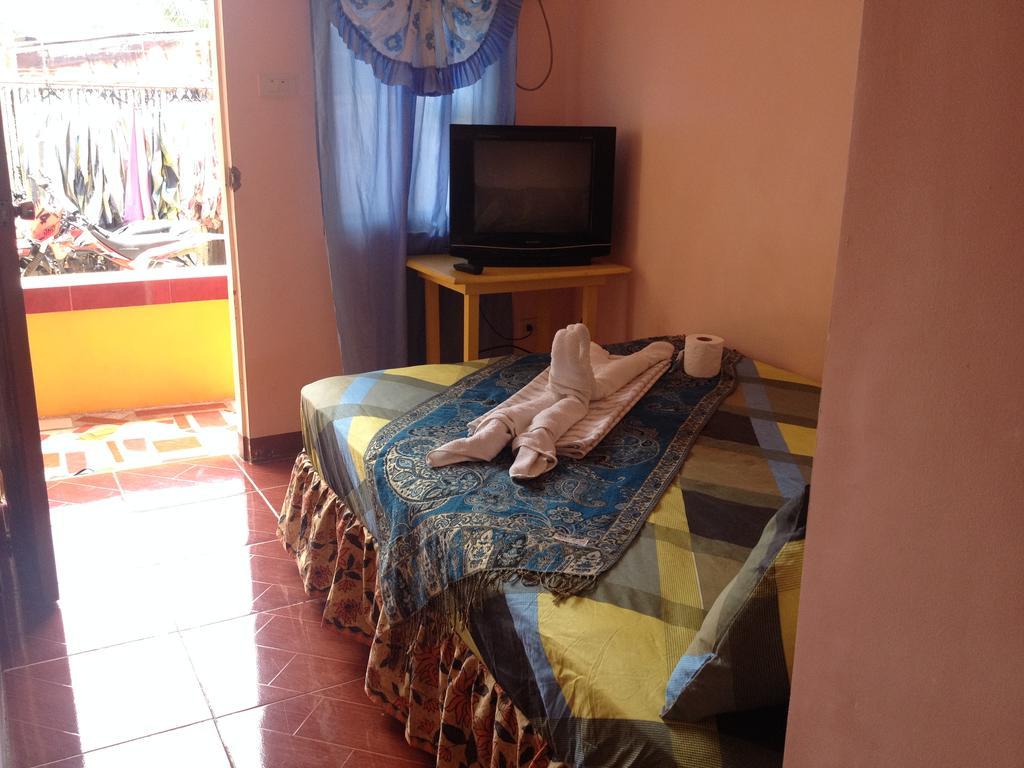Lagrosa Backpackers Hotell Coron Exteriör bild