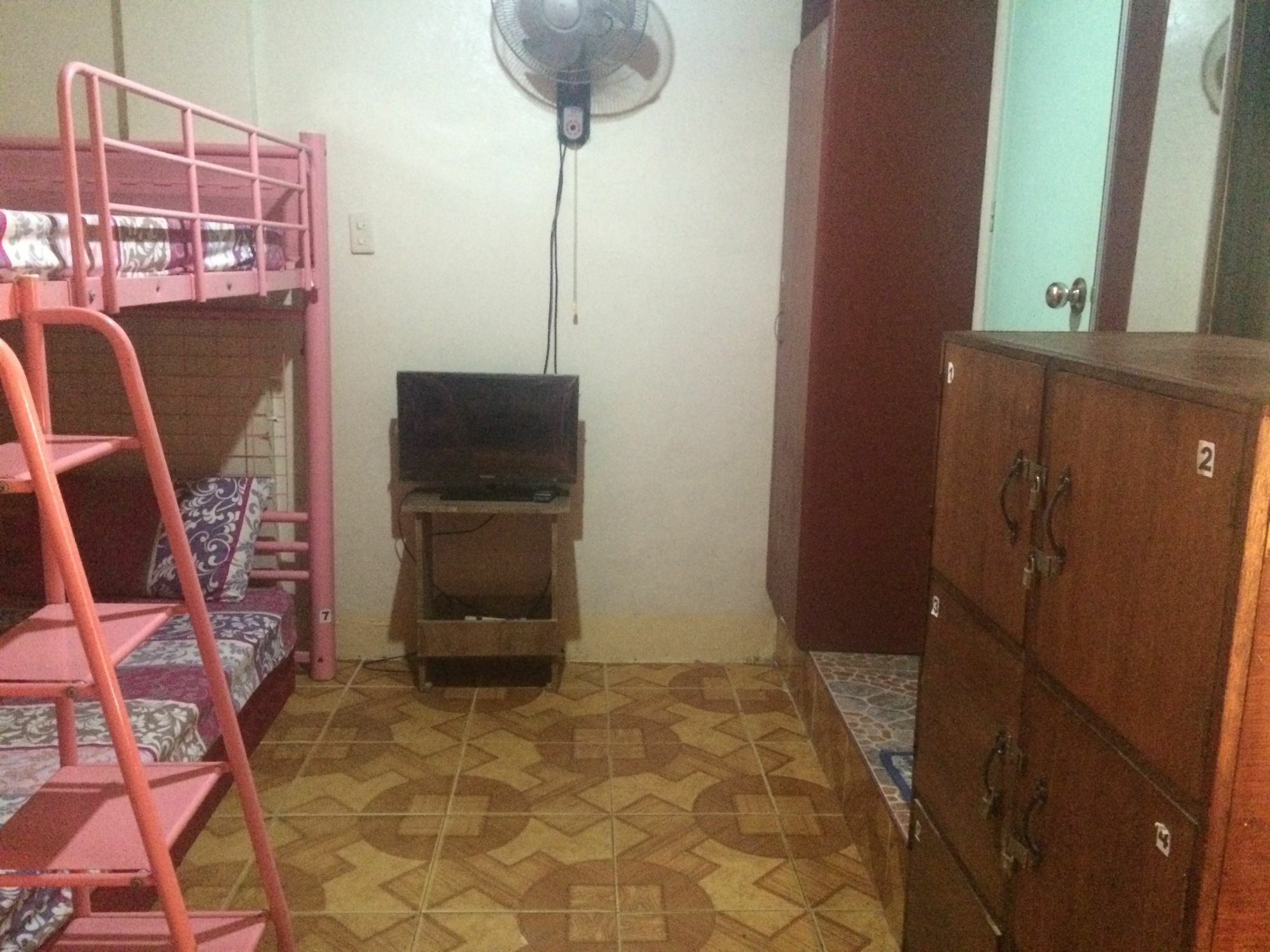 Lagrosa Backpackers Hotell Coron Exteriör bild