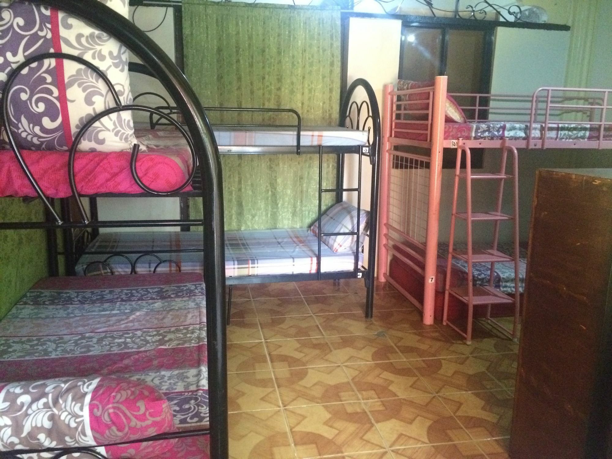 Lagrosa Backpackers Hotell Coron Exteriör bild