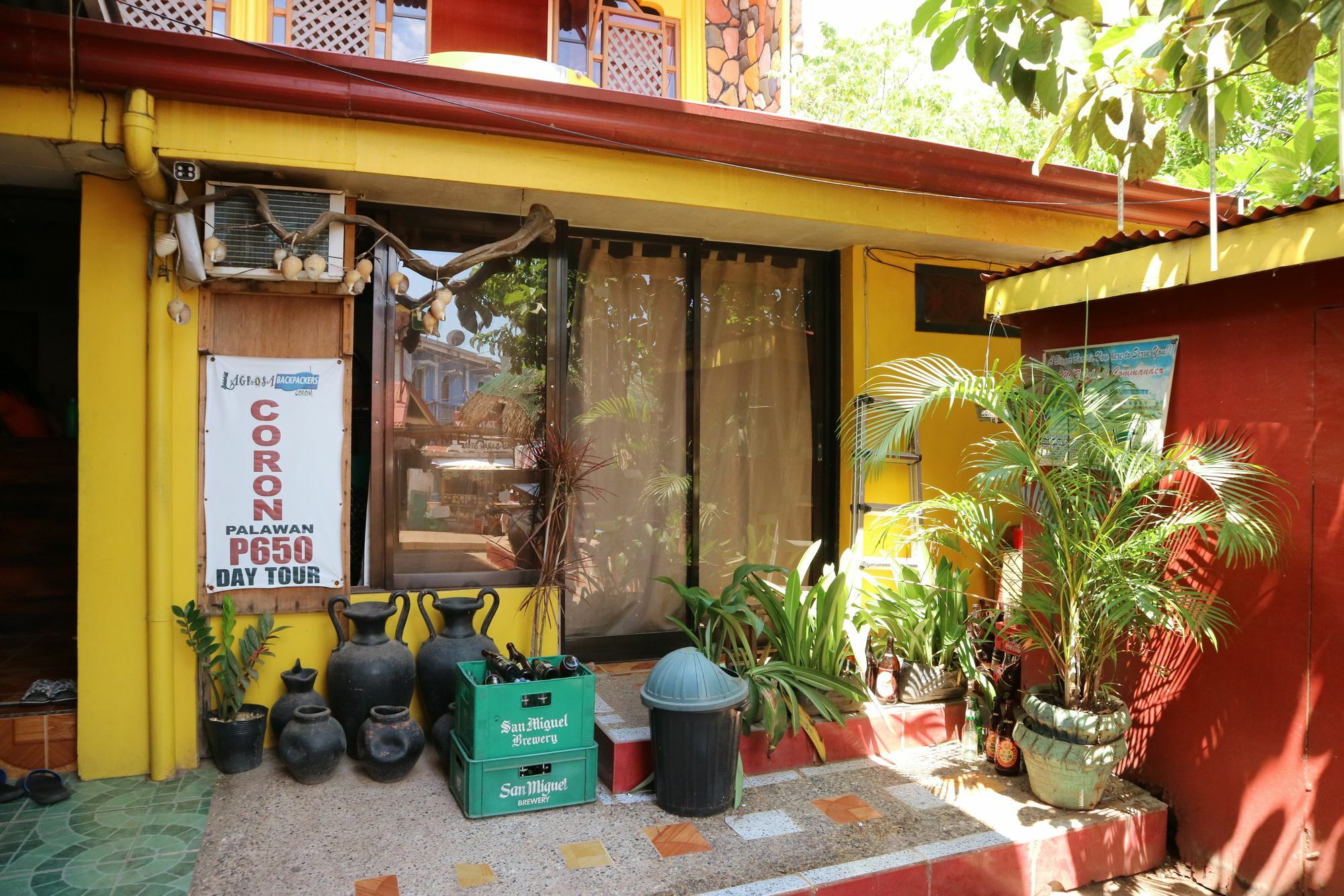 Lagrosa Backpackers Hotell Coron Exteriör bild